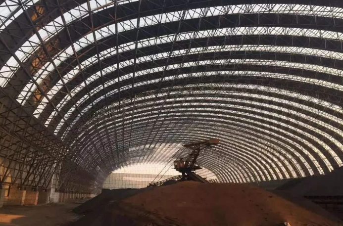 华蓥概述原料场封闭技术的特点和类型